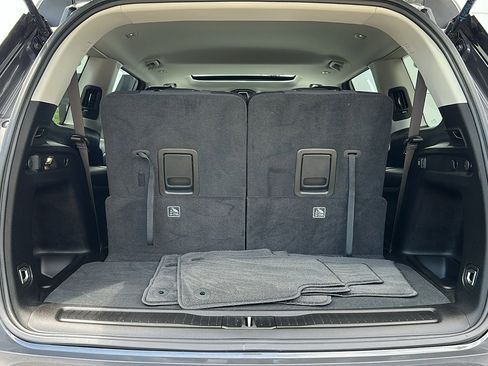 Used 2024 Jeep Grand Cherokee L Laredo w/ Trailer Tow Package image 30