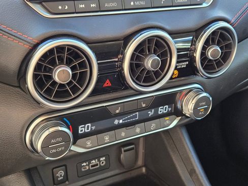 Used 2024 Nissan Sentra SR image 27