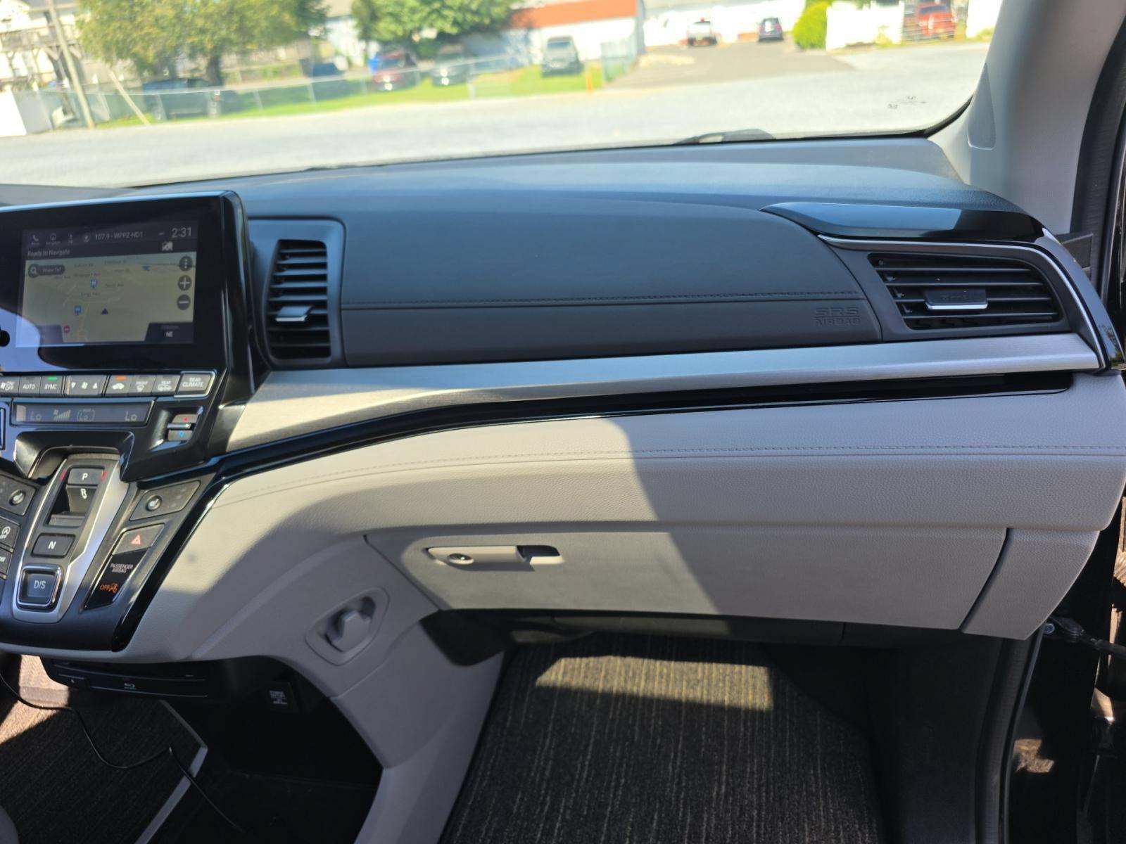 Used 2022 Honda Odyssey Touring image 16