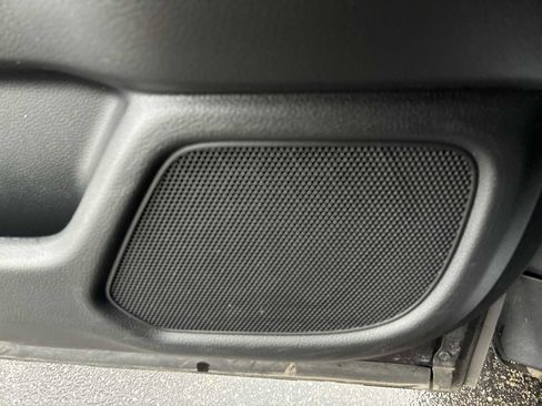 Used 2025 Honda Pilot Black Edition image 25