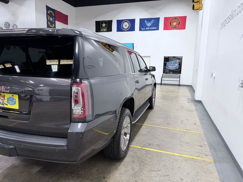 Used 2015 GMC Yukon XL SLE w/ Convenience Package RWD image 22