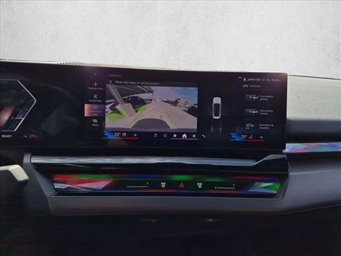 Certified 2024 BMW i5 eDrive40i w/ M Sport Package RWD image 11