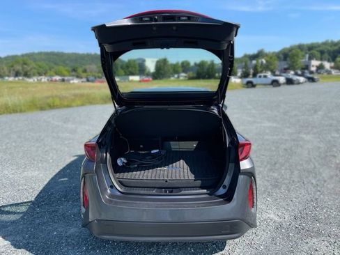 Certified 2018 Toyota Prius Prime Plus FWD image 25