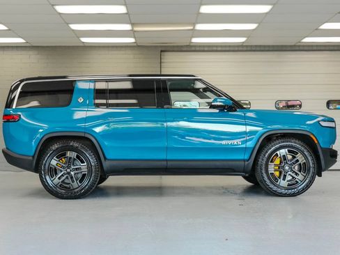 Used 2023 Rivian R1S Adventure AWD/4WD image 5