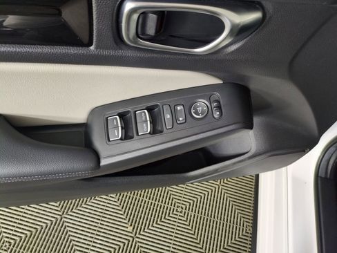 Certified 2024 Honda Civic EX-L image 15