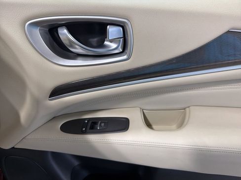 Used 2019 INFINITI QX60 Luxe w/ Essential Package image 28