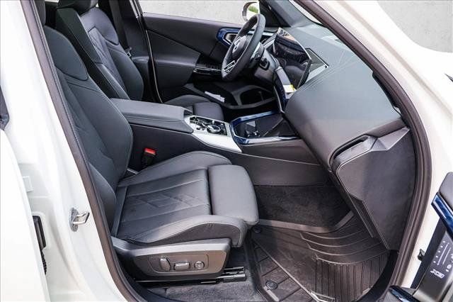 New 2026 BMW X3 xDrive30i w/ M Sport Package AWD/4WD image 24