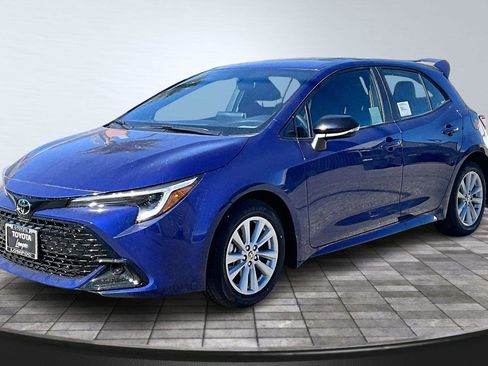 New 2026 Toyota Corolla SE image 2