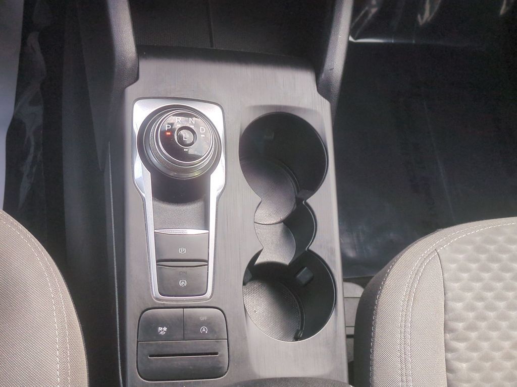 Used 2020 Ford Escape SE FWD image 11