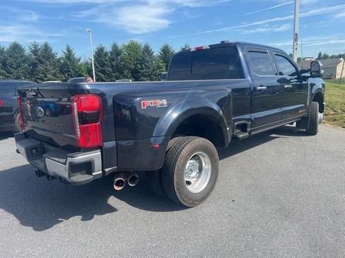 Used 2023 Ford F350 Lariat w/ Chrome Package AWD/4WD image 22