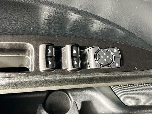 Used 2020 Ford Fusion SEL FWD image 16