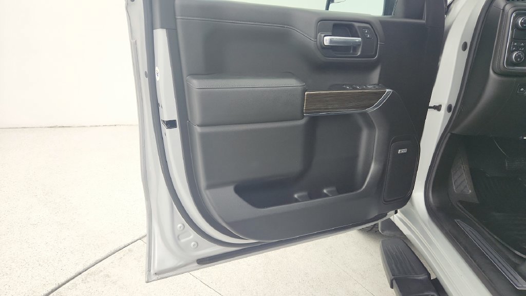 Used 2019 Chevrolet Silverado 1500 RST RWD image 23