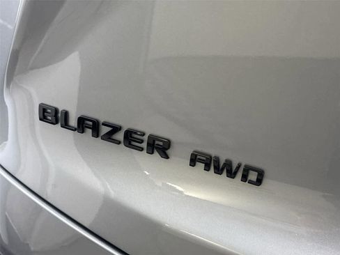 Used 2023 Chevrolet Blazer RS w/ Driver Confidence II Package image 10