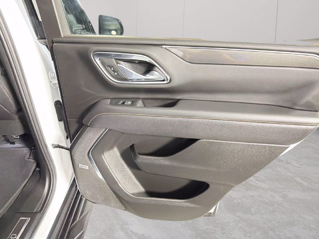 Used 2023 GMC Yukon AT4 AWD/4WD image 38