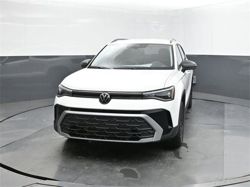 New 2025 Volkswagen Taos S image 30