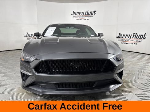 Used 2020 Ford Mustang GT w/ Black Accent Package RWD image 3