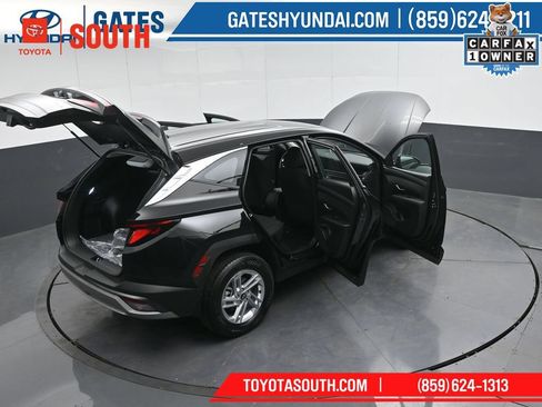 Used 2025 Hyundai Tucson SE AWD/4WD image 50