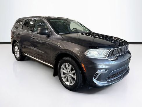 Used 2021 Dodge Durango SXT w/ Trailer Tow Group IV image 3