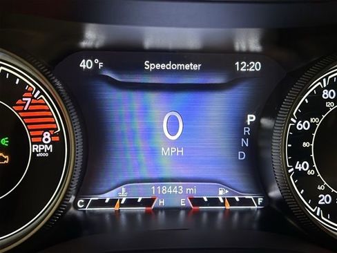 Used 2020 Jeep Cherokee Limited image 22