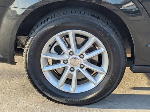 Used 2019 Dodge Grand Caravan SXT image 7