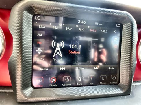 Used 2023 Jeep Wrangler Unlimited Rubicon w/ Cold Weather Group image 13