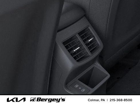 Certified 2026 Kia Seltos LX AWD/4WD image 33