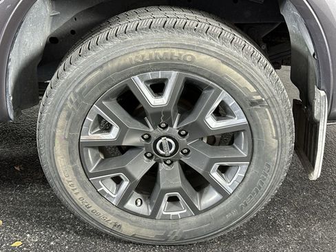 Certified 2021 Nissan Titan Platinum Reserve w/ Moonroof Package image 14