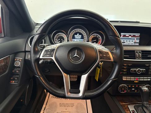 Used 2014 Mercedes-Benz C 250 Sedan image 34