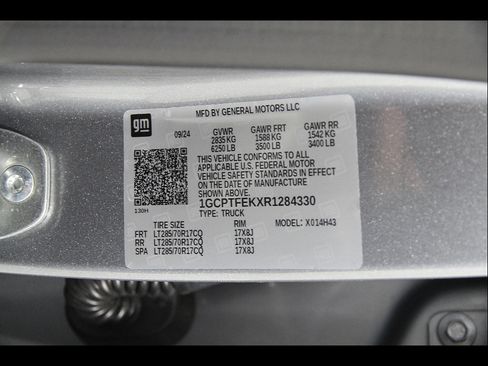 Used 2024 Chevrolet Colorado ZR2 AWD/4WD image 28