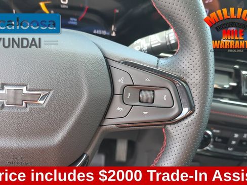 Used 2025 Chevrolet TrailBlazer RS w/ Convenience Package FWD image 18