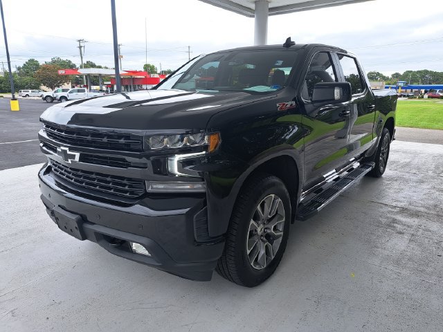 Used 2022 Chevrolet Silverado 1500 RST AWD/4WD image 3