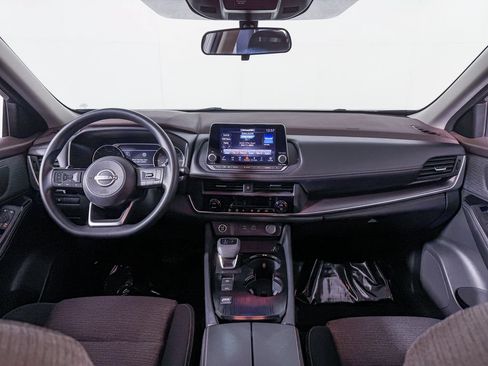 Used 2023 Nissan Rogue SV FWD image 14