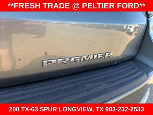 Used 2023 Chevrolet Suburban Premier image 11