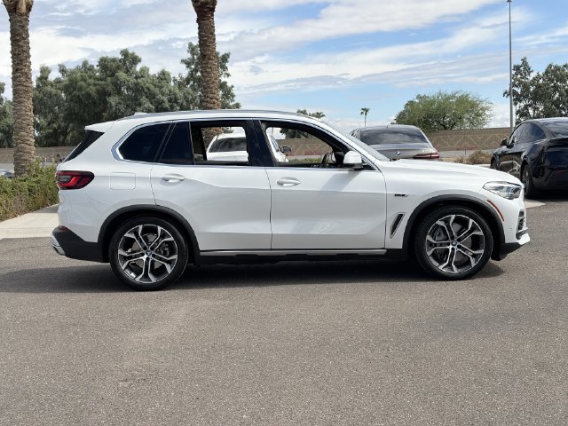 Used 2022 BMW X5 xDrive45e AWD/4WD image 5