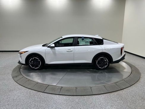 New 2026 Kia K4 EX image 8