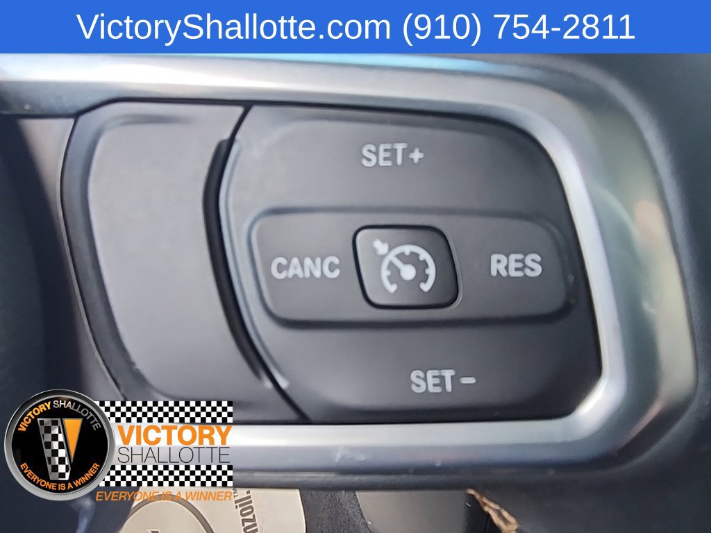 Certified 2022 Jeep Gladiator Overland AWD/4WD image 16