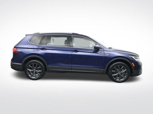 Used 2022 Volkswagen Tiguan SE image 4