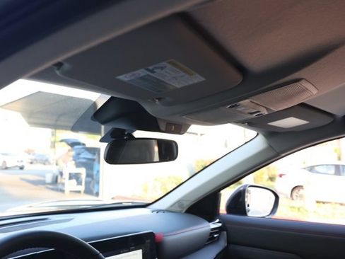 New 2025 Nissan Kicks SR image 13