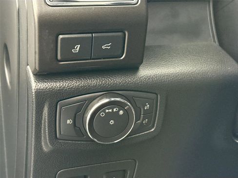 Used 2019 Ford Expedition Max Limited image 14