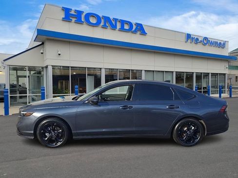Used 2025 Honda Accord SE image 7