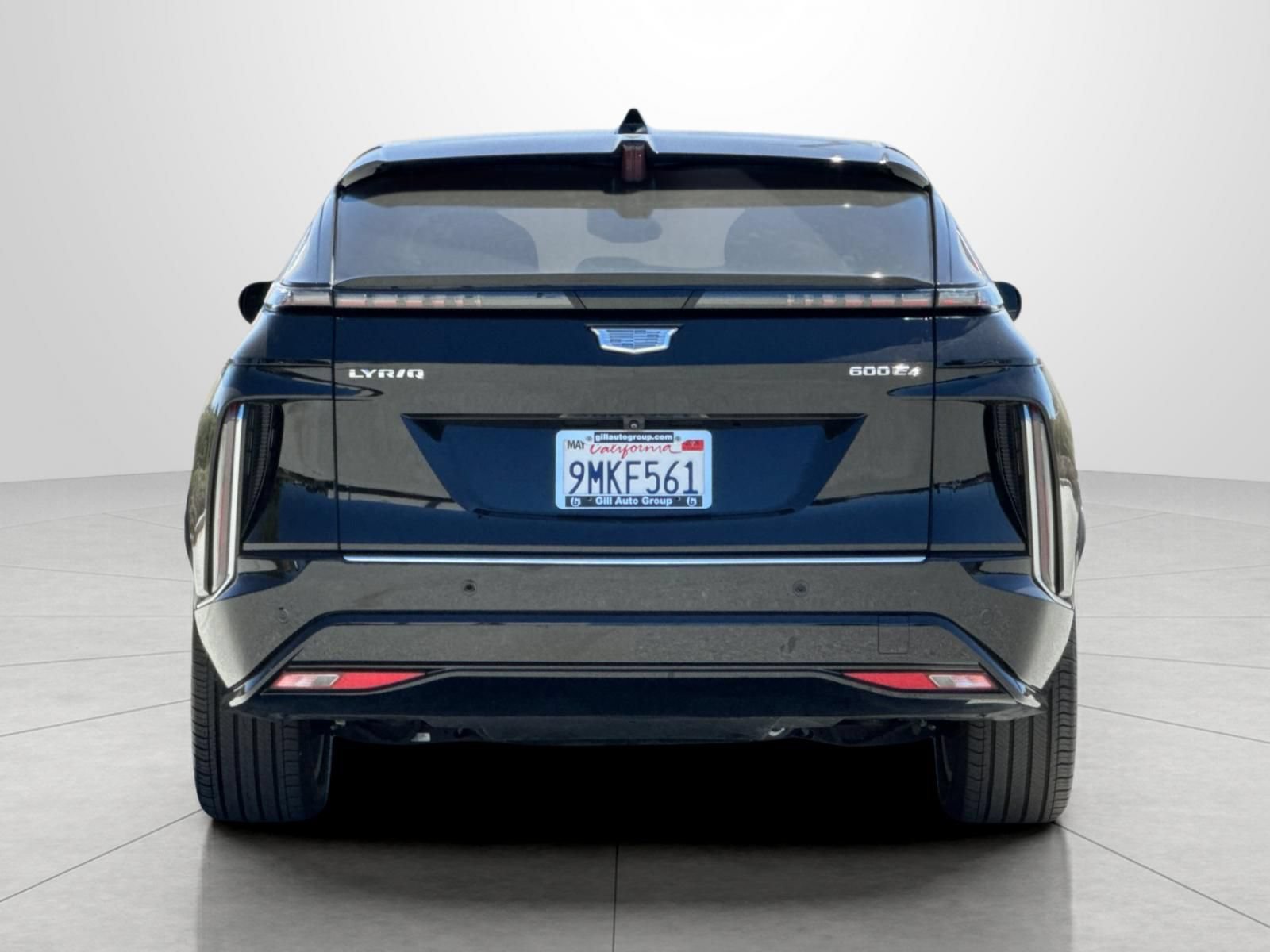 Used 2024 Cadillac Lyriq Luxury w/ LPO, Floor Liner Package AWD/4WD image 4