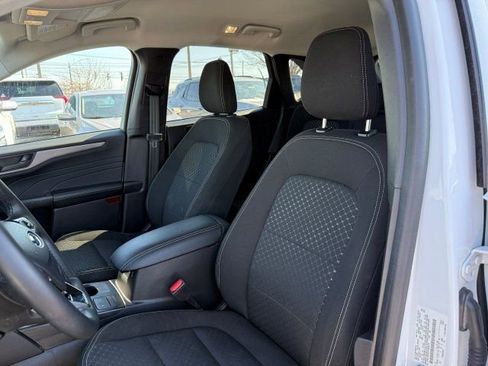 Used 2023 Ford Escape Active image 14