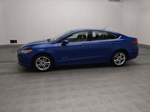 Used 2018 Ford Fusion S image 2
