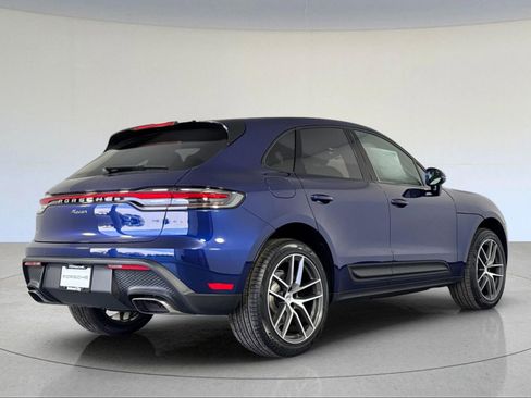 New 2026 Porsche Macan image 8