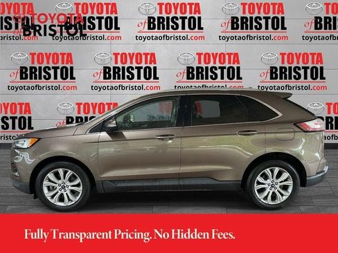 Used 2019 Ford Edge Titanium AWD/4WD image 7