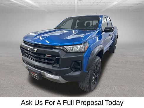 Used 2023 Chevrolet Colorado Trail Boss w/ LPO, Dark Essentials Package image 7