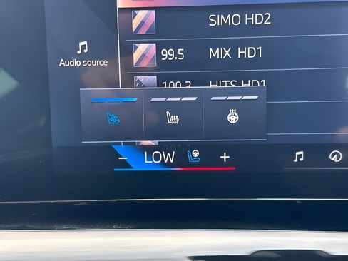 Used 2024 BMW i5 eDrive40i w/ M Sport Package RWD image 23