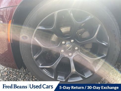 Used 2019 Chrysler 300 S image 16