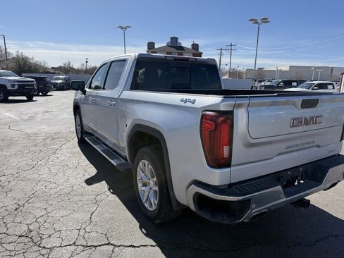 Used 2022 GMC Sierra 1500 SLT w/ SLT Premium Plus Package image 9