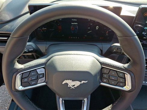 Certified 2024 Ford Mustang Convertible image 19